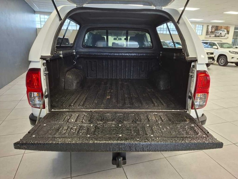 Toyota Hilux - Cargen Auto - Image 6
