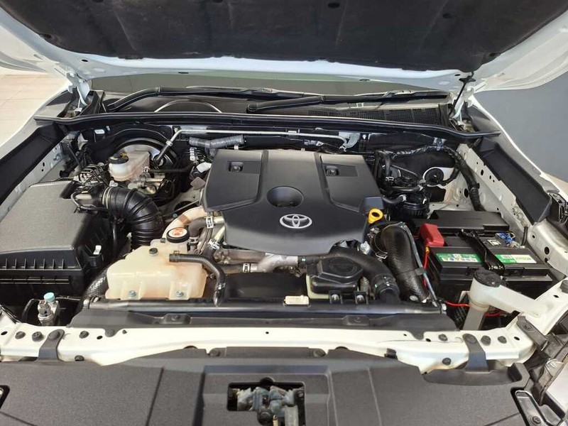 Toyota Hilux - Cargen Auto - Image 13