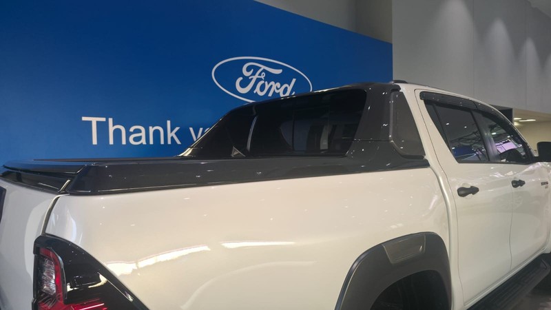 Toyota Hilux - Ford Amanzimtoti - Image 5