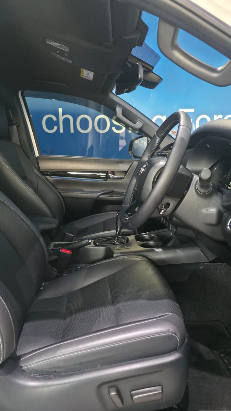 Toyota Hilux - Ford Amanzimtoti - Image 15