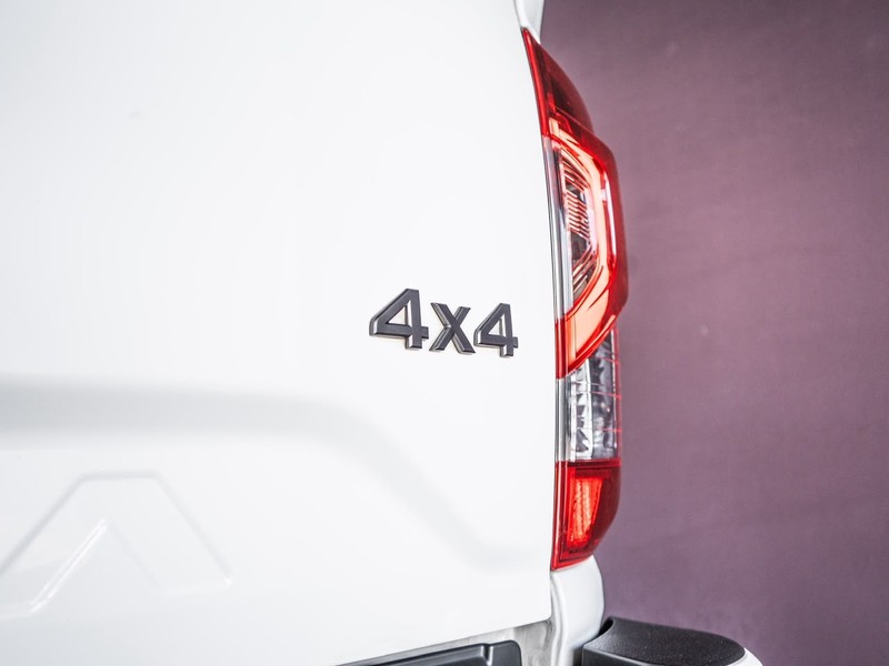 Nissan Navara - Ford Sandton - Image 23