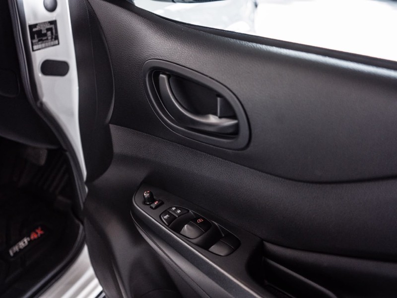Nissan Navara - Ford Sandton - Image 13