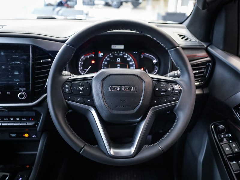 Isuzu MU-X - Isuzu Woodmead - Image 24