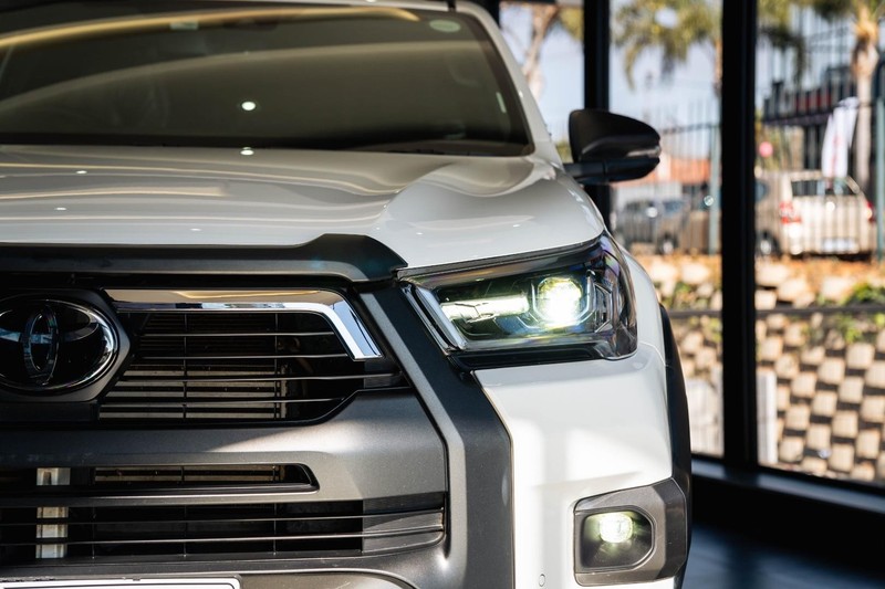 Toyota Hilux - Bruma Nissan - Image 3