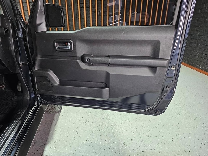Suzuki Jimny - Mit Mak Motors - Image 7
