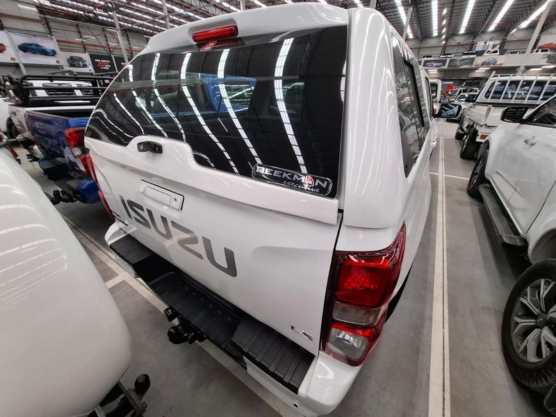 Isuzu D-Max - Mit Mak Motors - Image 6