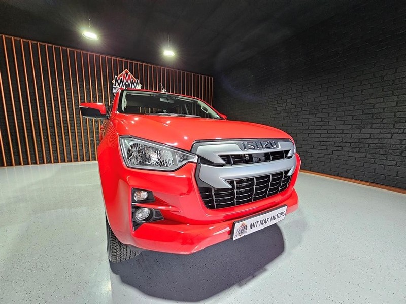 Isuzu D-Max - Mit Mak Motors - Image 6