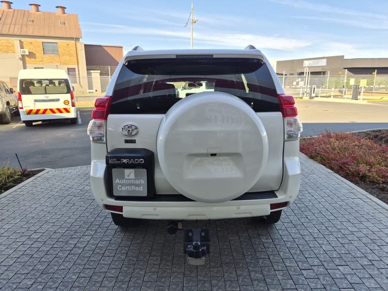 Toyota Land Cruiser Prado - Nic Bottari Toyota - Image 4