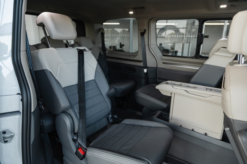 Volkswagen Caravelle - Midbay Motors - Image 8