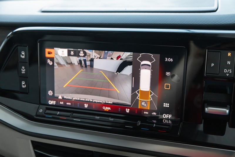 Volkswagen Caravelle - Midbay Motors - Image 11