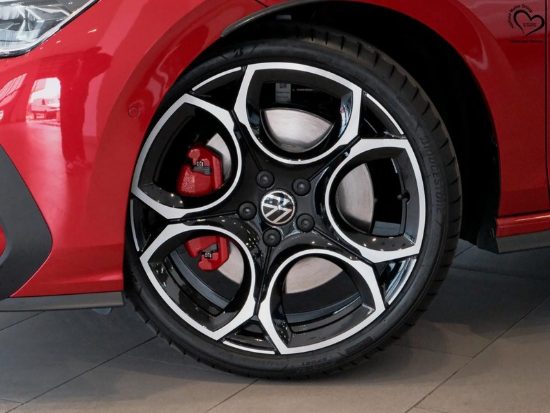 Volkswagen Golf - Hatfield VW Melrose Arch - Image 3