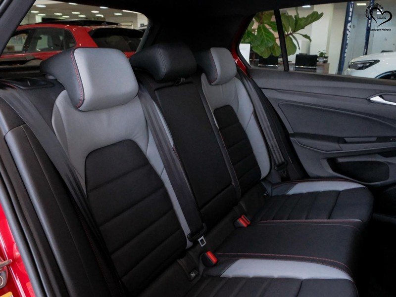 Volkswagen Golf - Hatfield VW Melrose Arch - Image 15