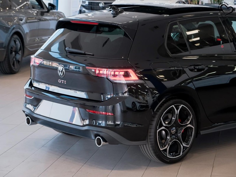 Volkswagen Golf - Hatfield VW Melrose Arch - Image 23