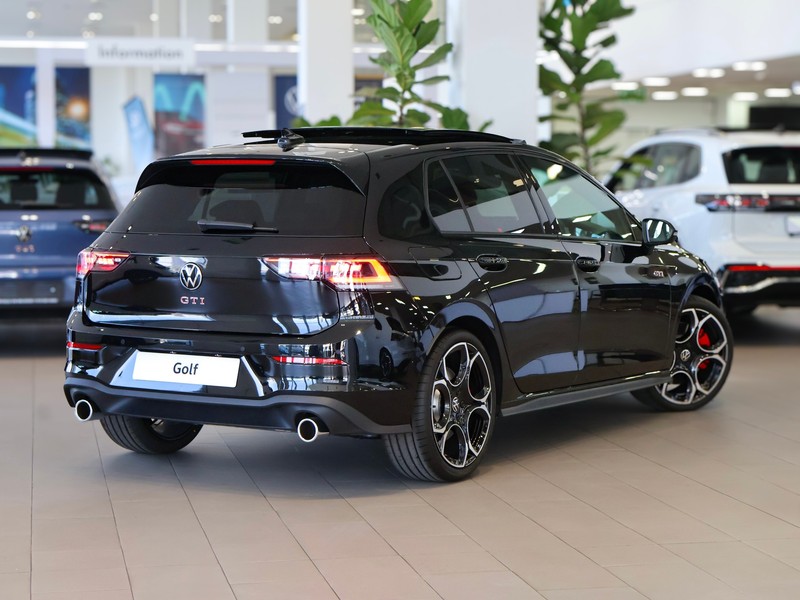 Volkswagen Golf - Hatfield VW Melrose Arch - Image 10
