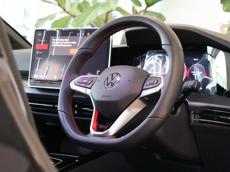 Volkswagen Golf - Hatfield VW Melrose Arch - Image 25