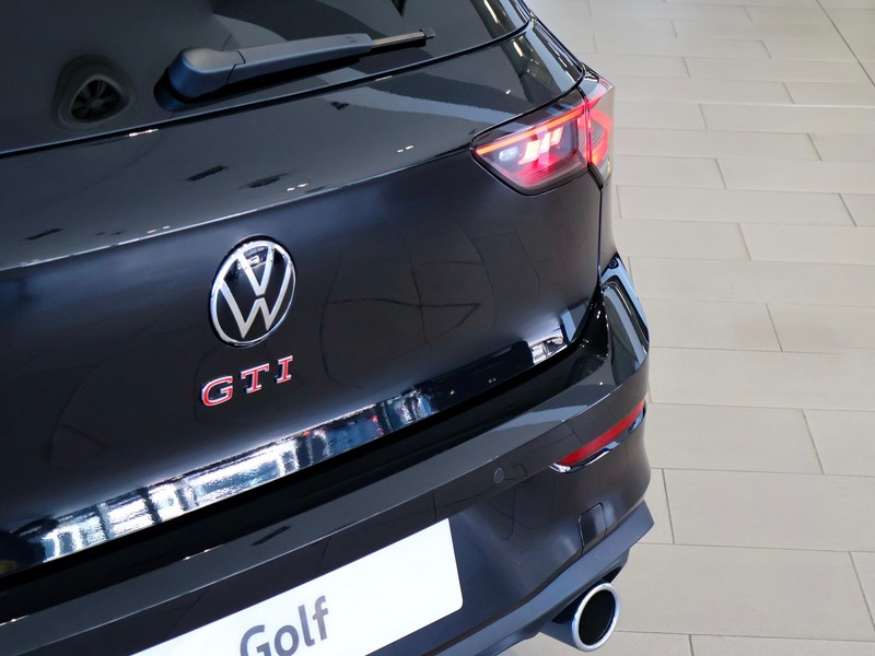 Volkswagen Golf - Hatfield VW Melrose Arch - Image 23