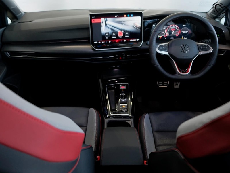 Volkswagen Golf - Hatfield VW Melrose Arch - Image 20