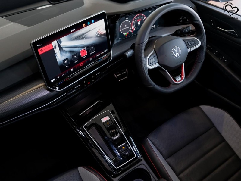 Volkswagen Golf - Hatfield VW Melrose Arch - Image 18