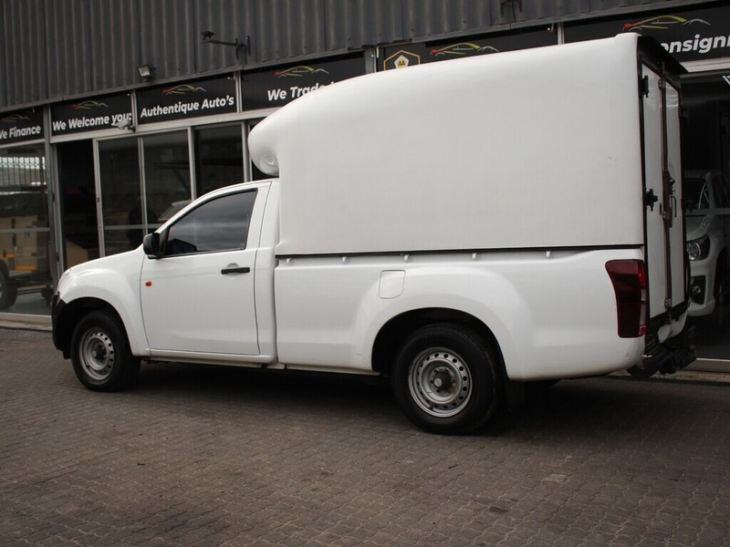 Isuzu D-Max - Authentique Autos - Image 4