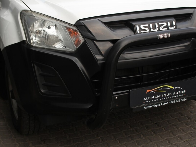 Isuzu D-Max - Authentique Autos - Image 11