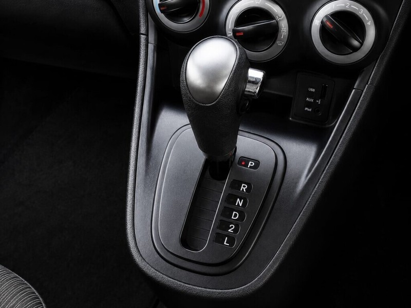 Hyundai i10 - Authentique Autos - Image 5