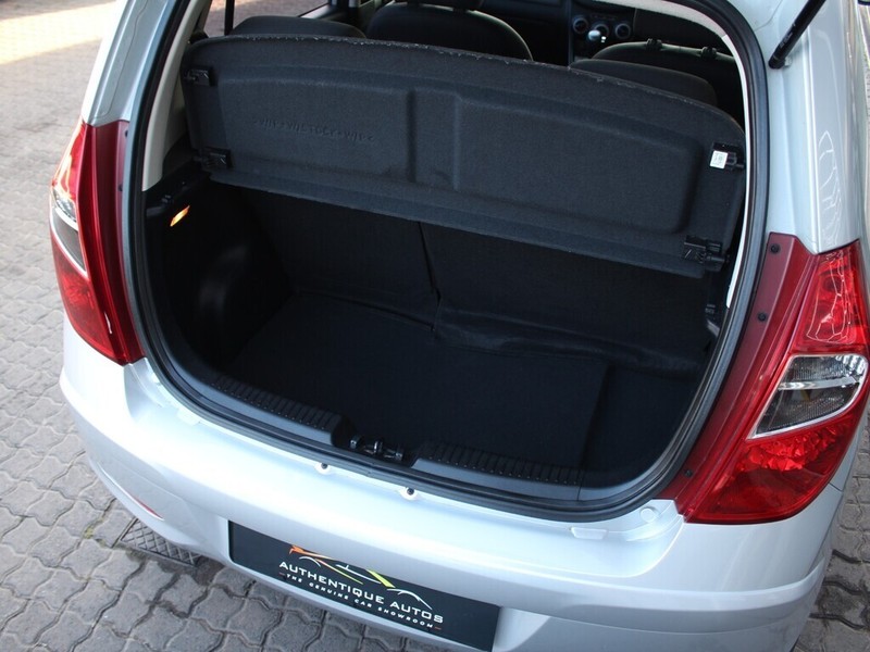 Hyundai i10 - Authentique Autos - Image 14