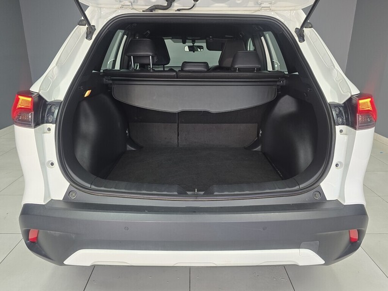 Toyota Corolla Cross - WP Motors - Image 13