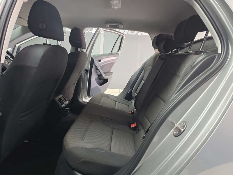 Volkswagen Golf - WP Motors - Image 17