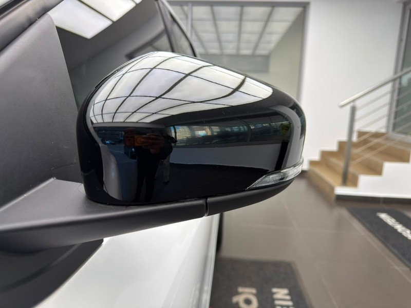 Renault Triber - Audi Centre Braamfontein - Image 4