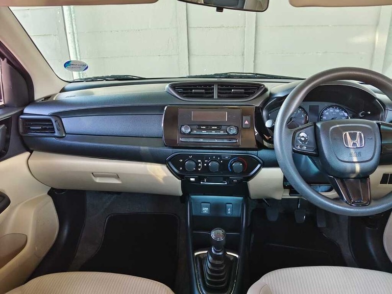 Honda Amaze - King Cars Bellville/Vredekloof - Image 9