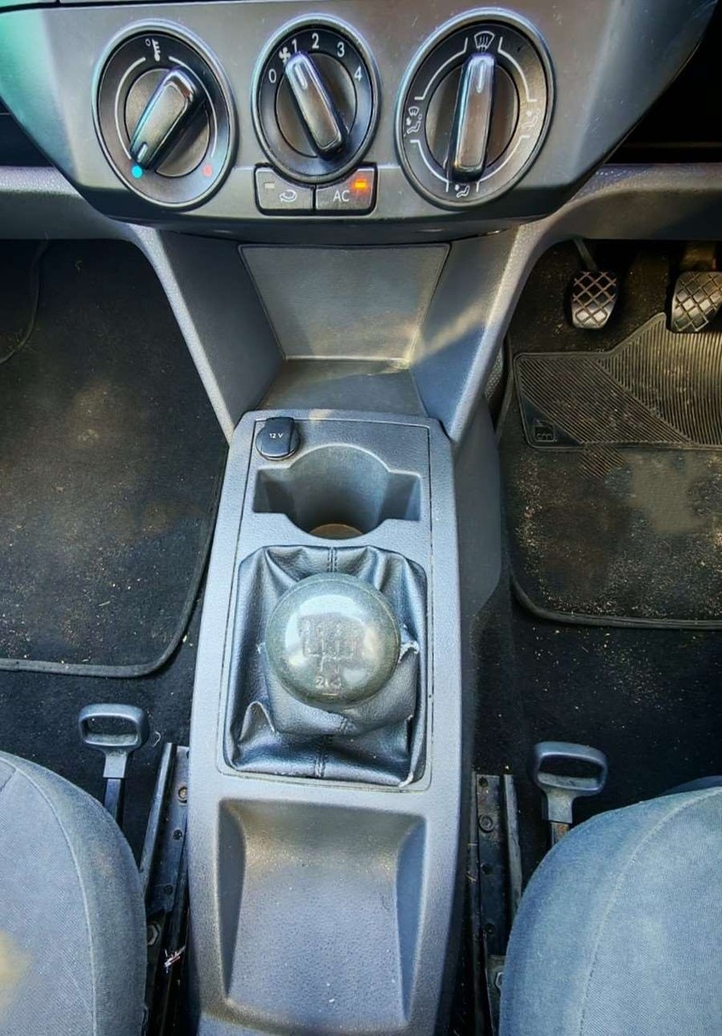 Volkswagen Polo Vivo - Weskaap Motors - Image 14