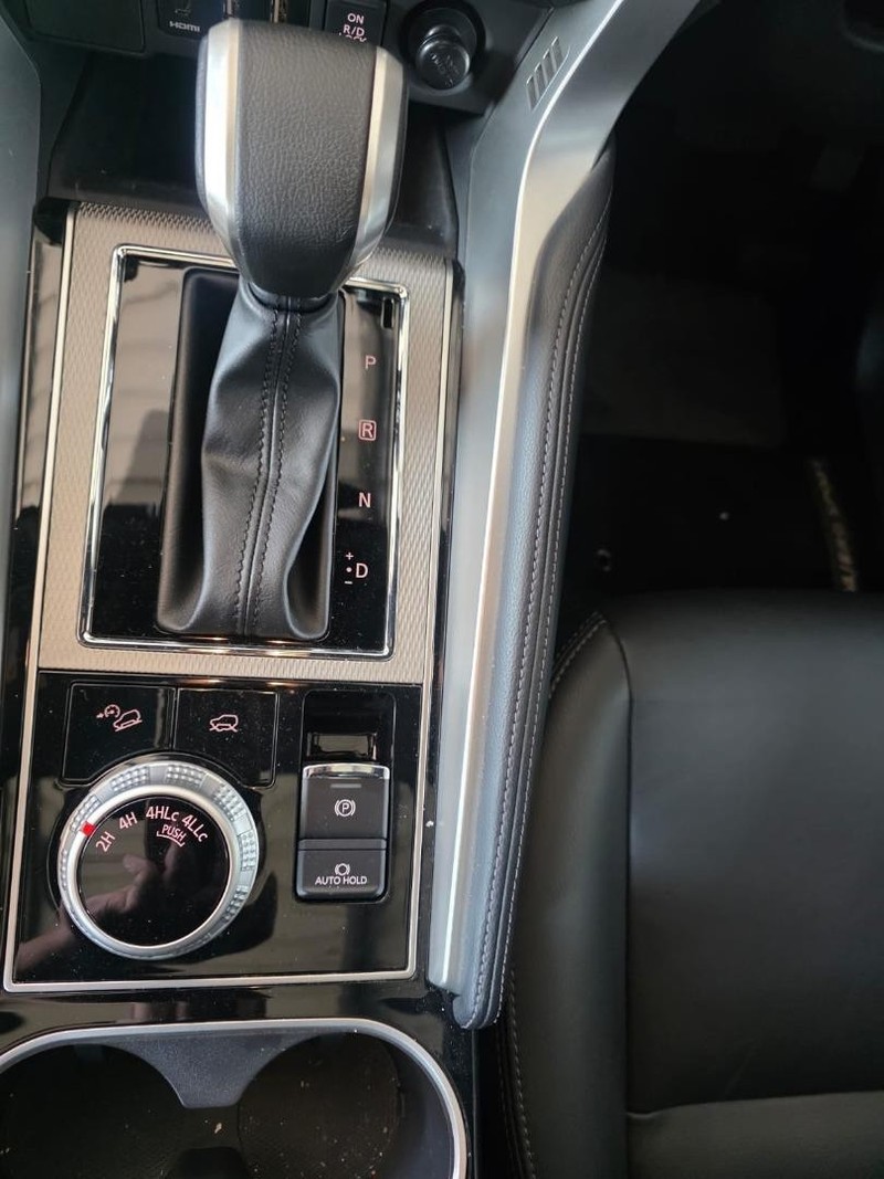 Mitsubishi Pajero Sport - Mitsubishi Rivonia - Image 18