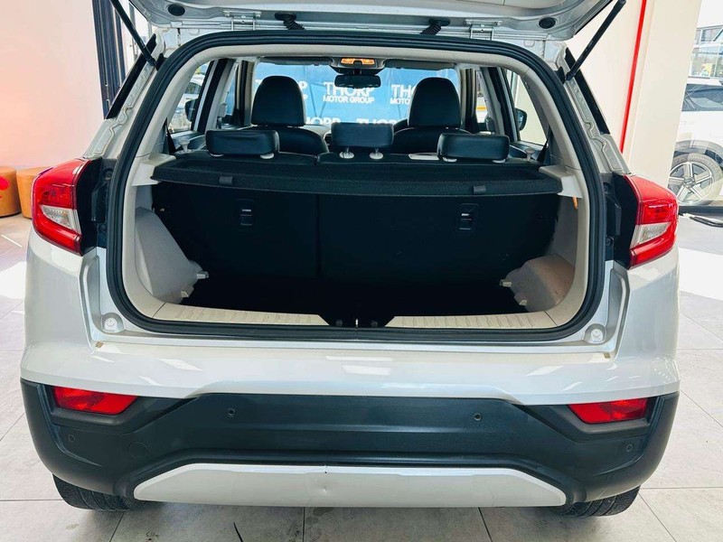 Mahindra XUV300 - Thorp Tableview - Image 6