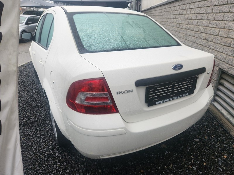 Ford Ikon - WHEELSPOT - Image 2