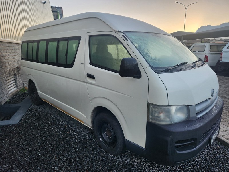 Toyota Quantum - WHEELSPOT - Image 1