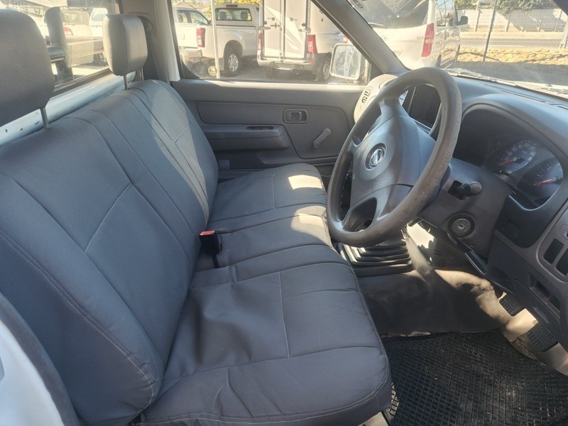Nissan NP300 Hardbody - WHEELSPOT - Image 4
