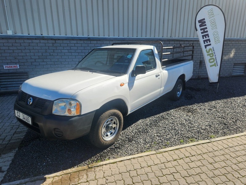 Nissan NP300 Hardbody - WHEELSPOT - Image 1