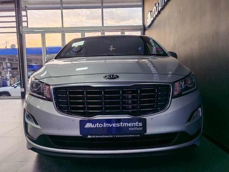 Kia grand sedona - Auto Investments Hatfield - Image 2