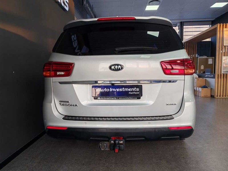Kia grand sedona - Auto Investments Hatfield - Image 8