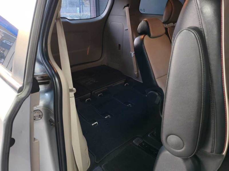 Kia grand sedona - Auto Investments Hatfield - Image 12