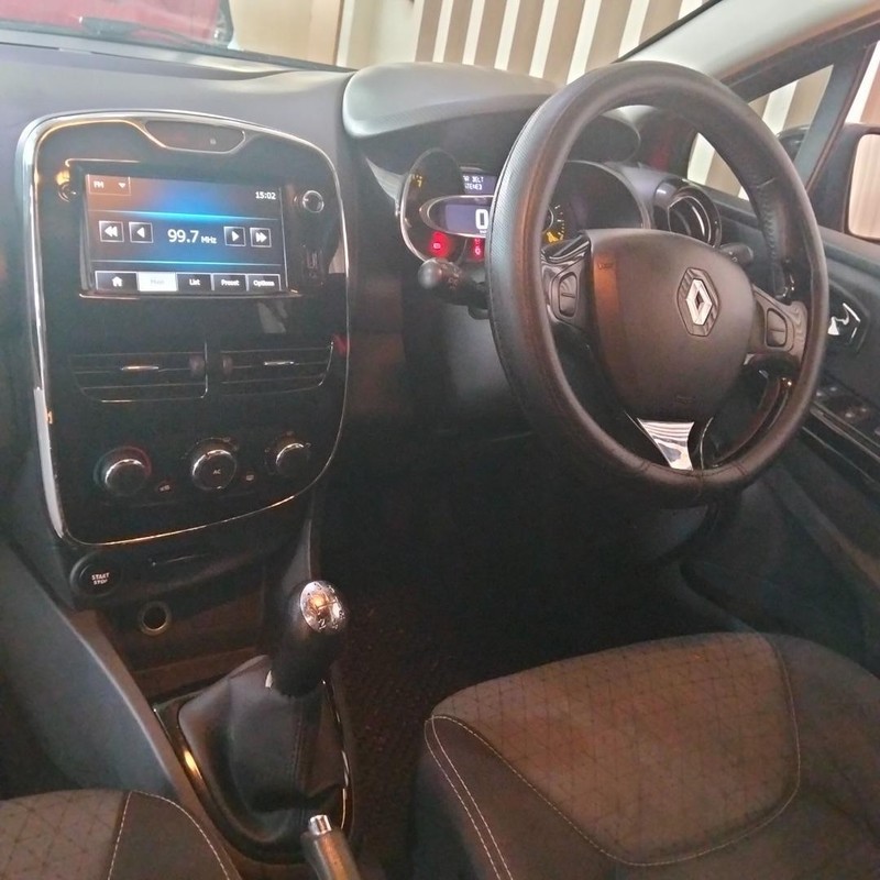 Renault Clio - GWM Motors Vaal PTY (Ltd) - Image 8