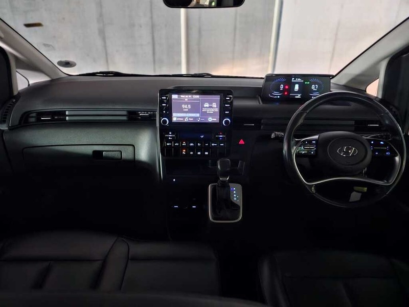 Hyundai Staria - Auto Hot Spot - Image 8