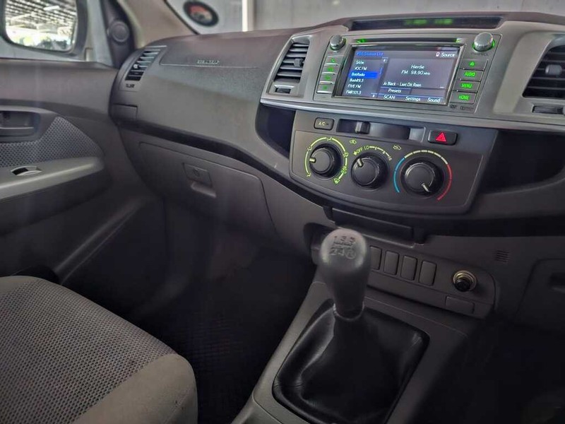 Toyota Hilux - Auto Hot Spot - Image 9