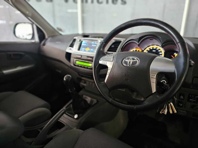 Toyota Hilux - Auto Hot Spot - Image 7