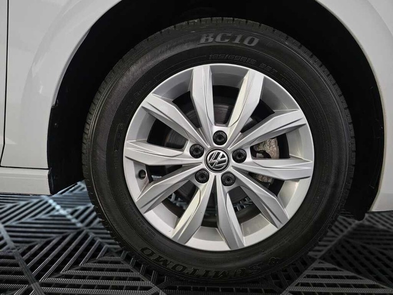 Volkswagen Polo - Auto Hot Spot - Image 5