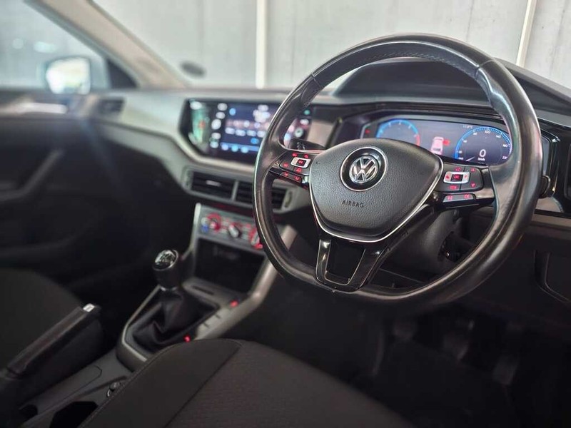 Volkswagen Polo - Auto Hot Spot - Image 10