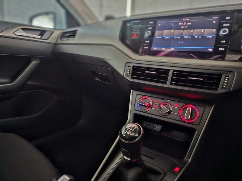 Volkswagen Polo - Auto Hot Spot - Image 13