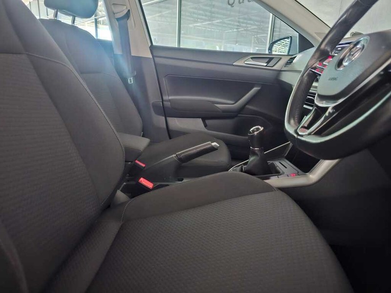 Volkswagen Polo - Auto Hot Spot - Image 9