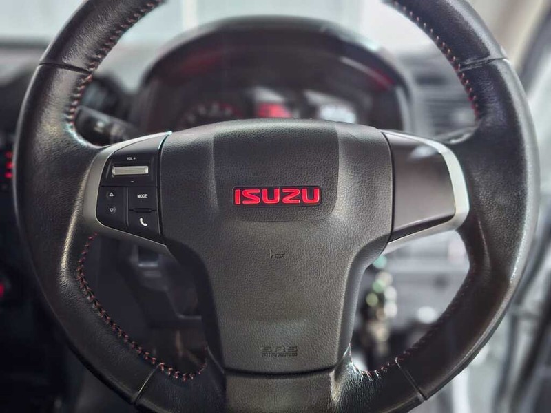Isuzu KB - Auto Hot Spot - Image 7