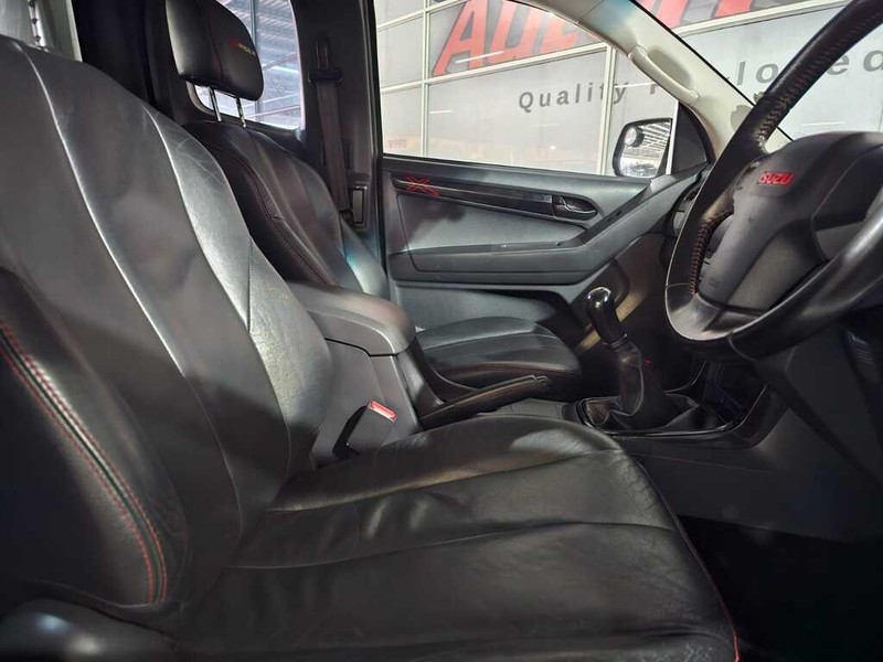 Isuzu KB - Auto Hot Spot - Image 5